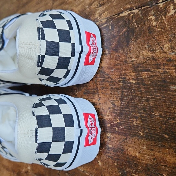 Vans Classic Slip On Checkerboard Sneakers M7.5/W9 - Picture 3 of 7